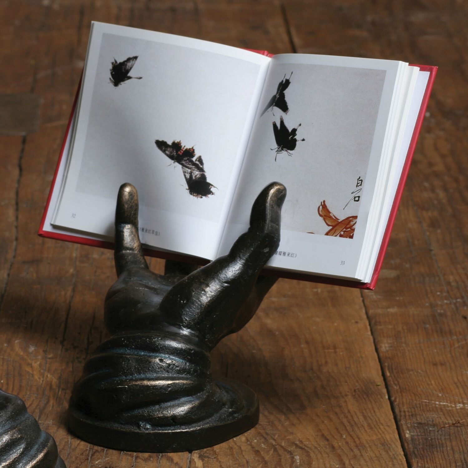 Black Cast Iron Hand by HomArt - Image 2