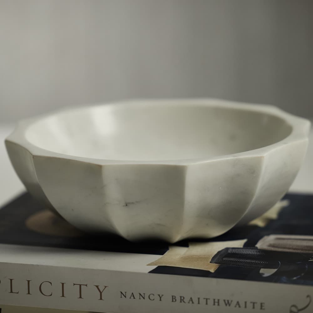 Fulham Scalloped Marble Bowl by Zodax - Image 4