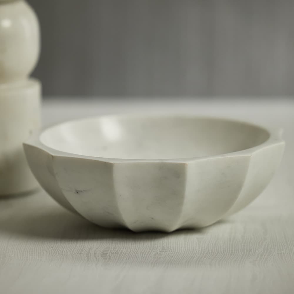 Fulham Scalloped Marble Bowl by Zodax - Image 3