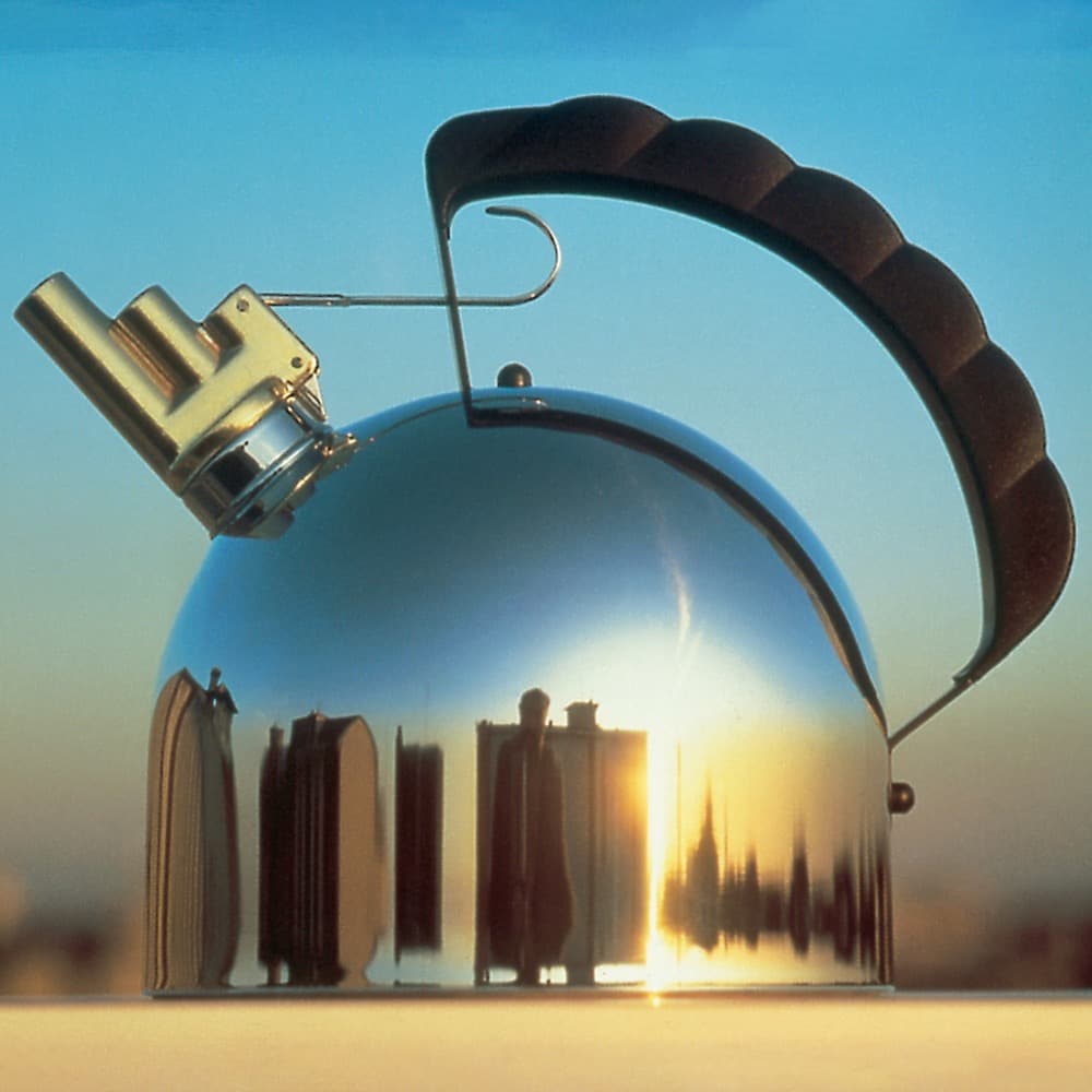 Richard Sapper Stainless Mirror Polished Whistling Stovetop Tea Kettle by Alessi - Image 3