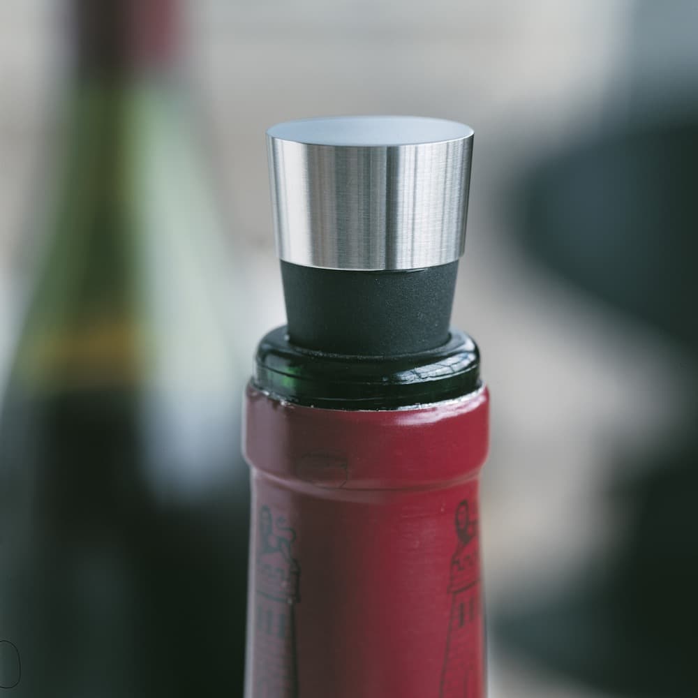 GC Wine Stopper Black/Steel H: 3.5" Ø: 1" by Rosendahl - Image 3