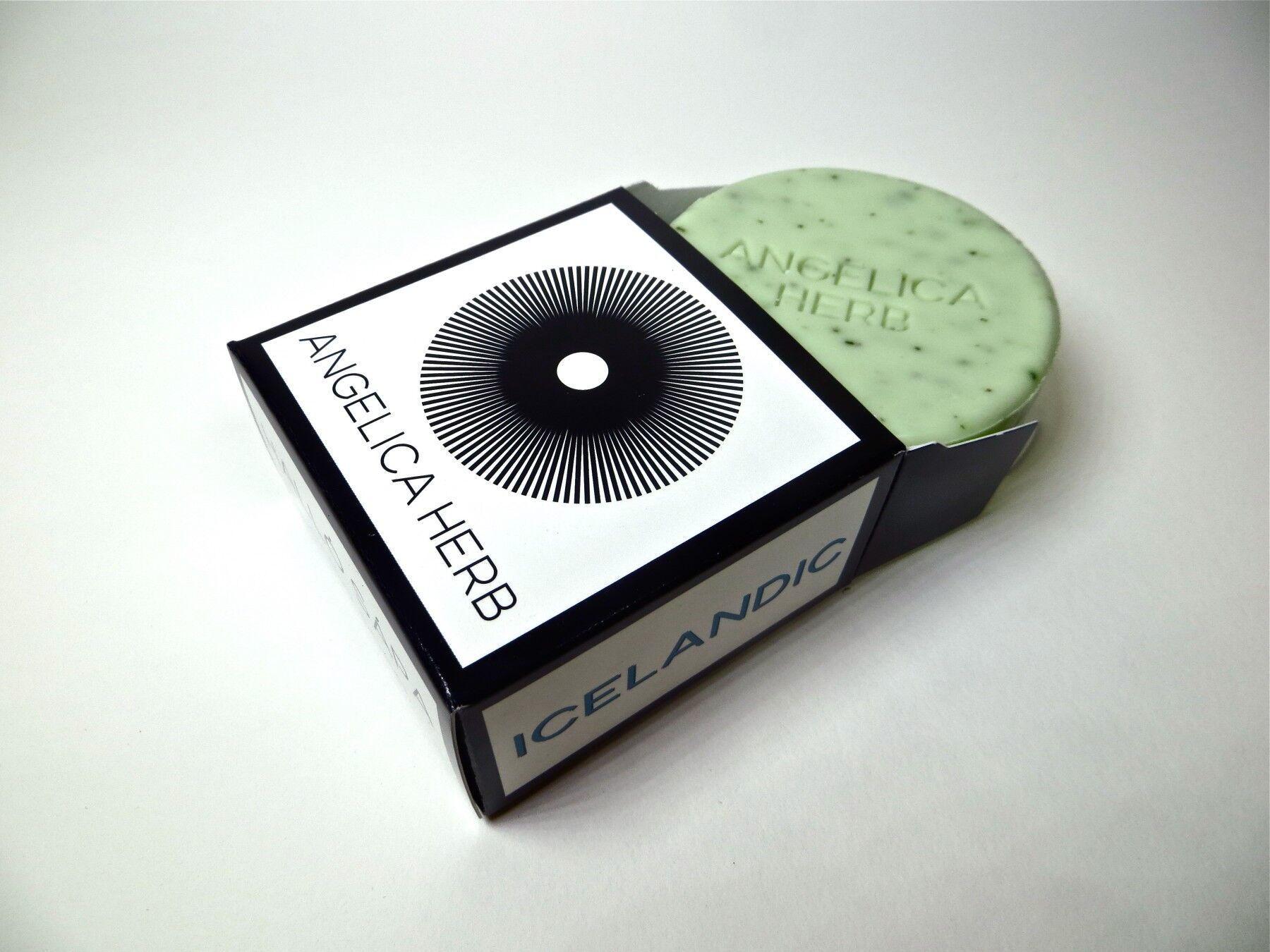 HALLÓ SÁPA™! (Hello Soap) Icelandic Angelica Herb Soap by Kalastyle - Image 4