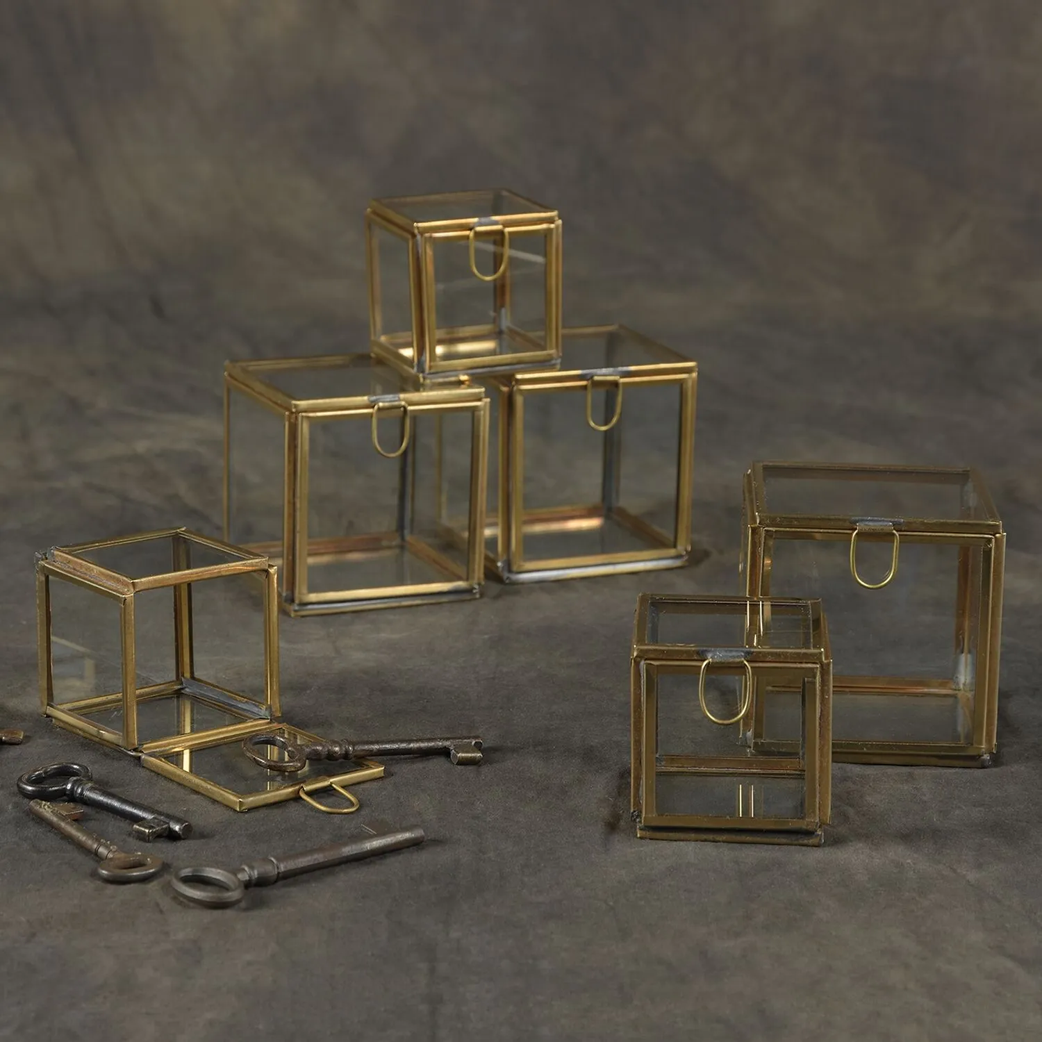 Small Brass Pierre Demi Leaded Glass Box Set of 2 by HomArt - Image 4