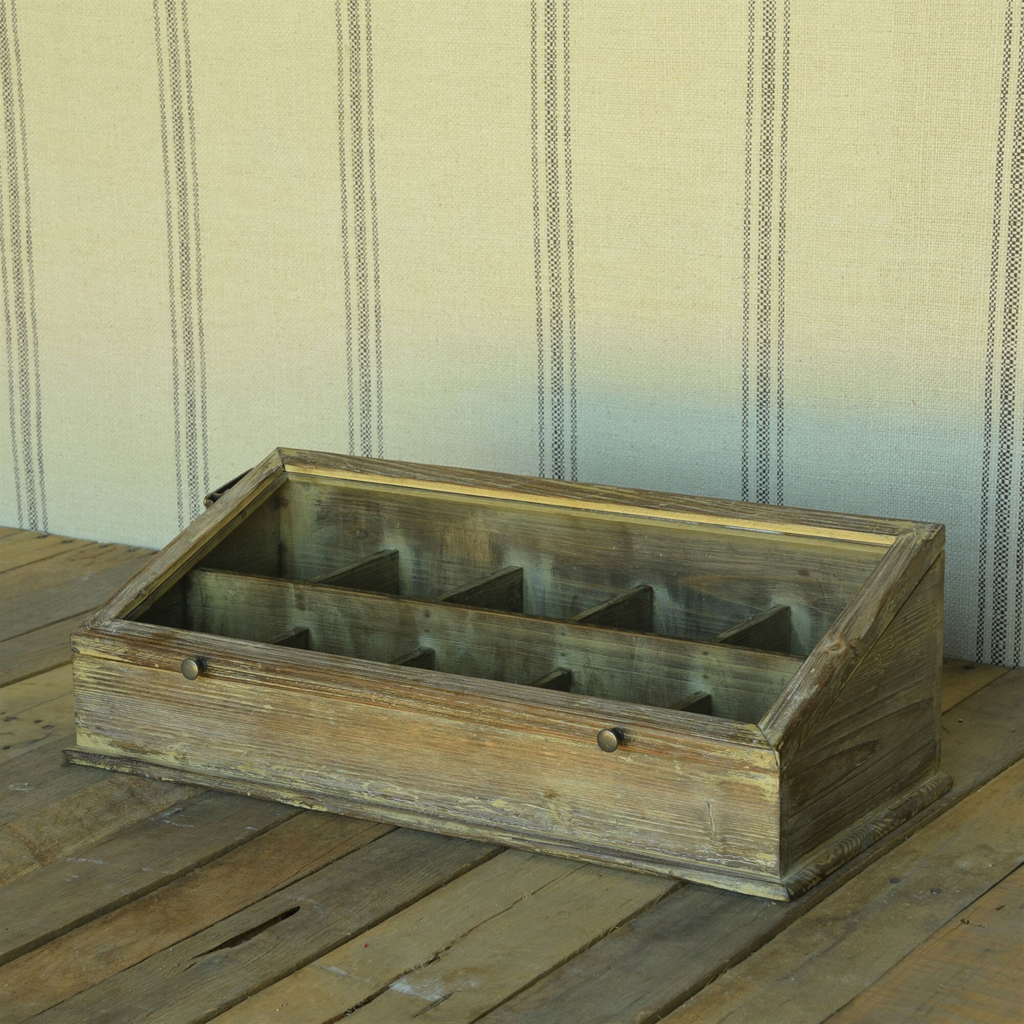Jennings Divided Display Case by HomArt - Image 3