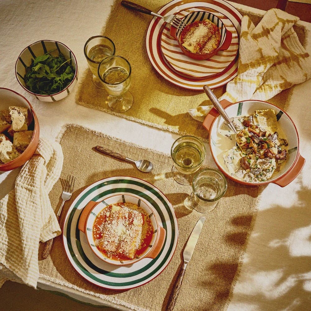 Frivole Tumeric Cotton Placemat by Pomax - Image 3