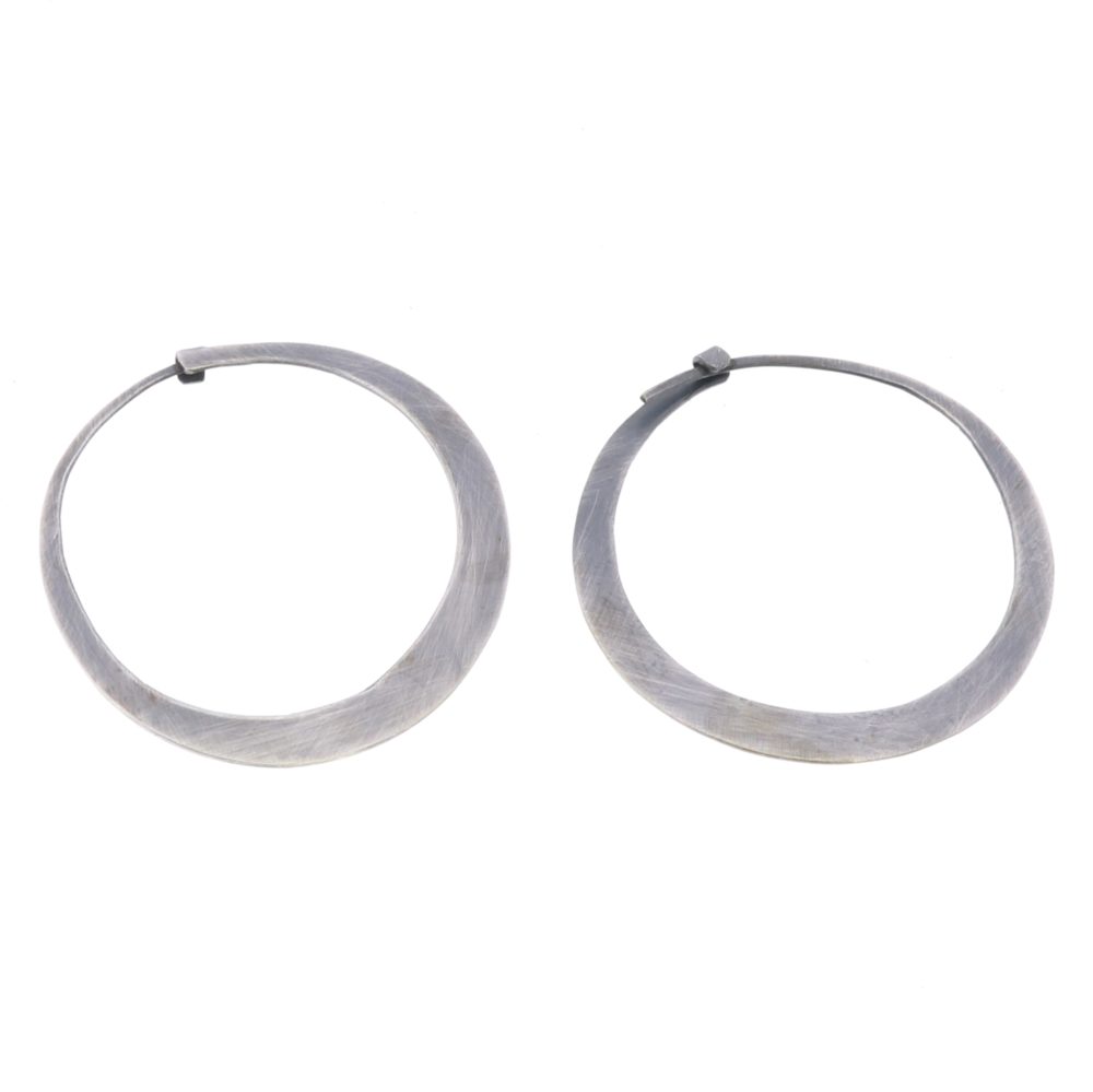 Small Silver Hoop Earrings by Ora Ten - Image 3