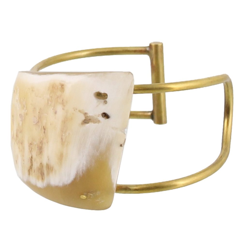 Bayan Wire Cuff with Quadrilateral Light Horn by Ora Ten - Image 2