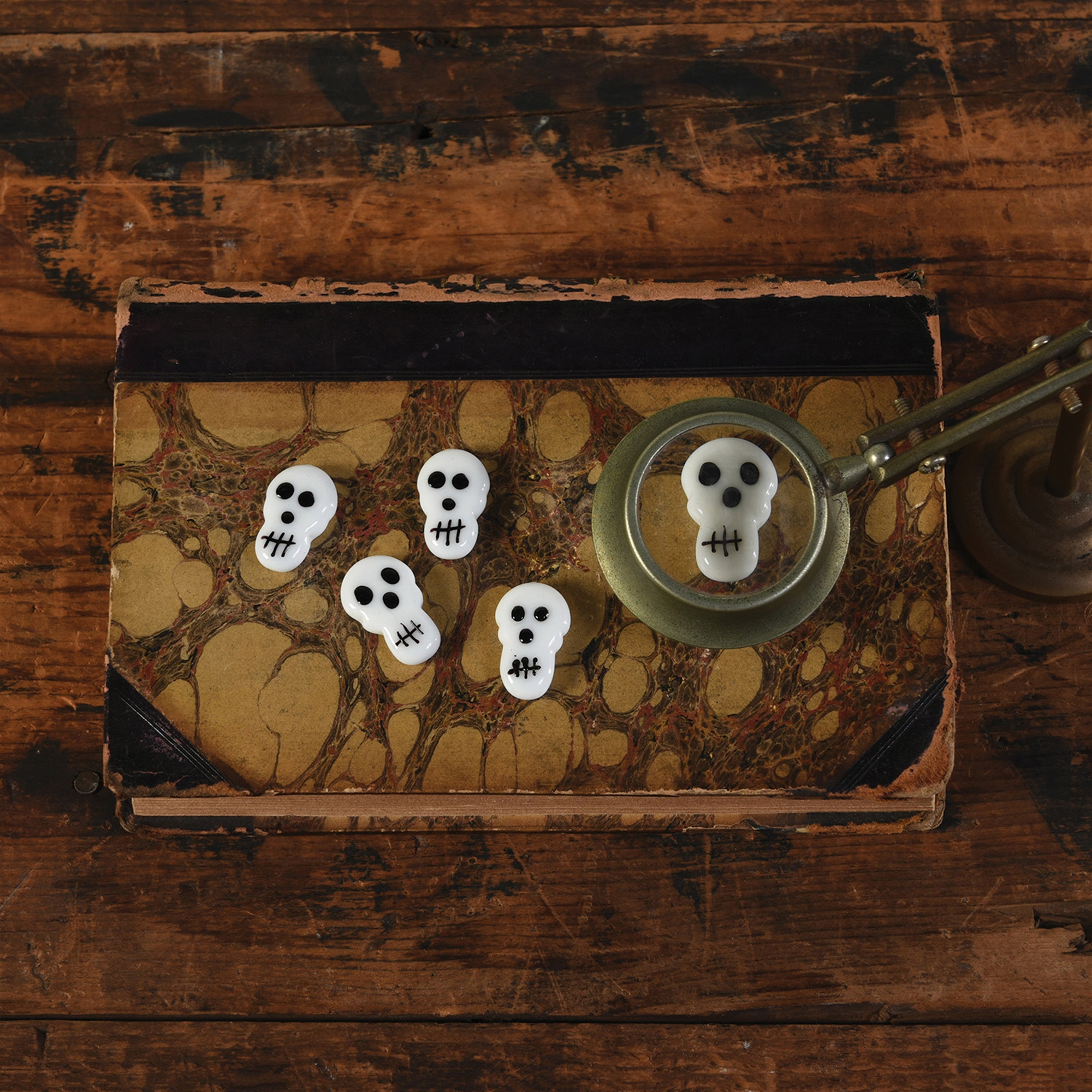 Tiny Glass Skulls Set of 10 by HomArt