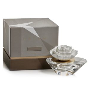Dream Mini-Crystal Edition Porcelain Diffuser with Moroccan Peony Scent by Zodax