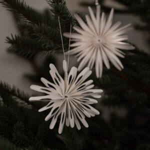Off White Paper Snow Flake Set of 3 by DBKD