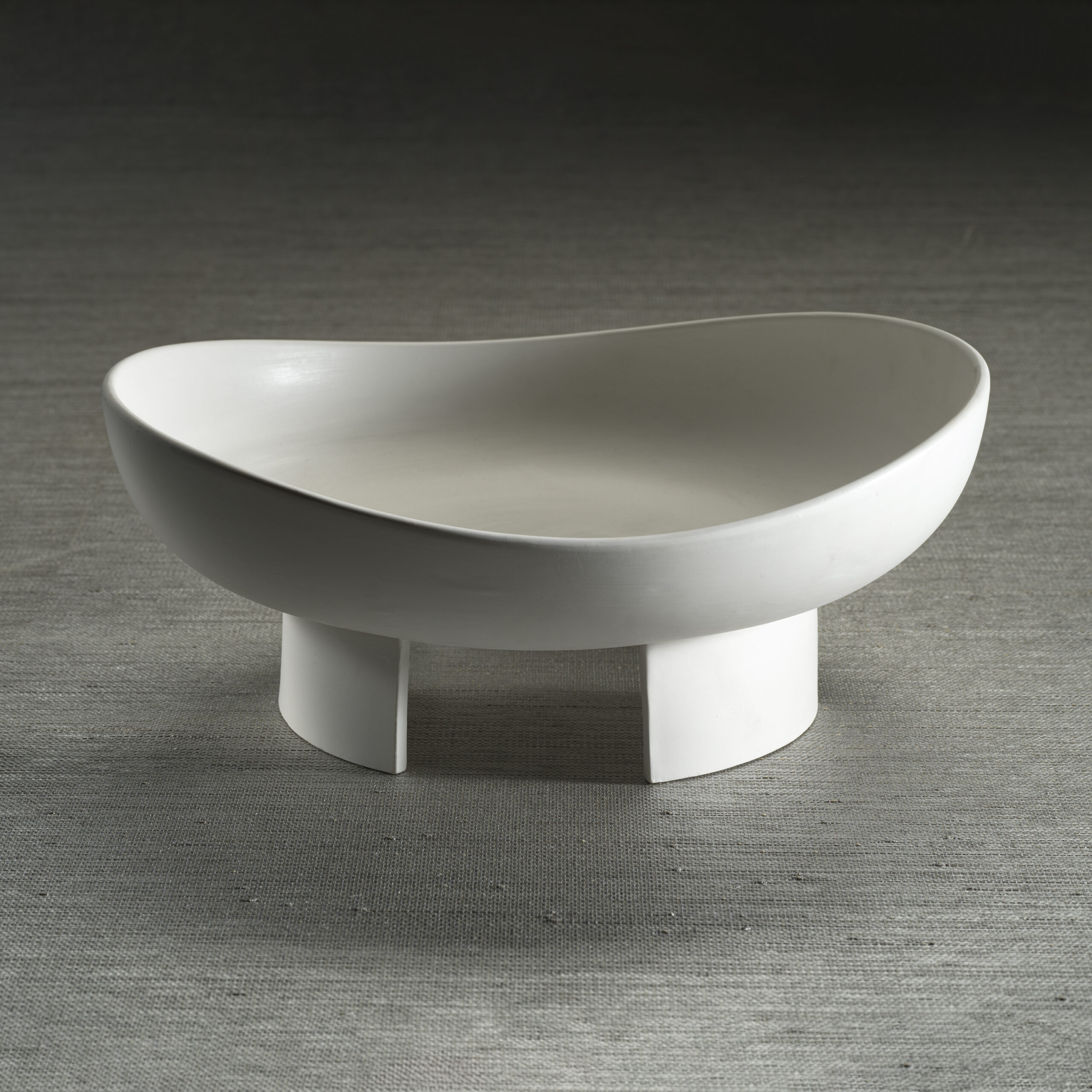 Kutani White Ceramic Bowl by Zodax - Image 3