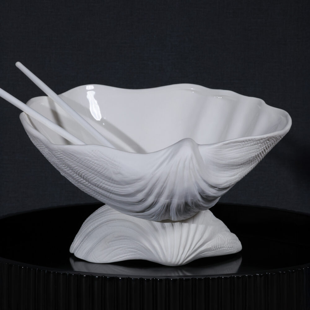 La Coquille Stoneware Clam Shell Bowl by Zodax - Image 3