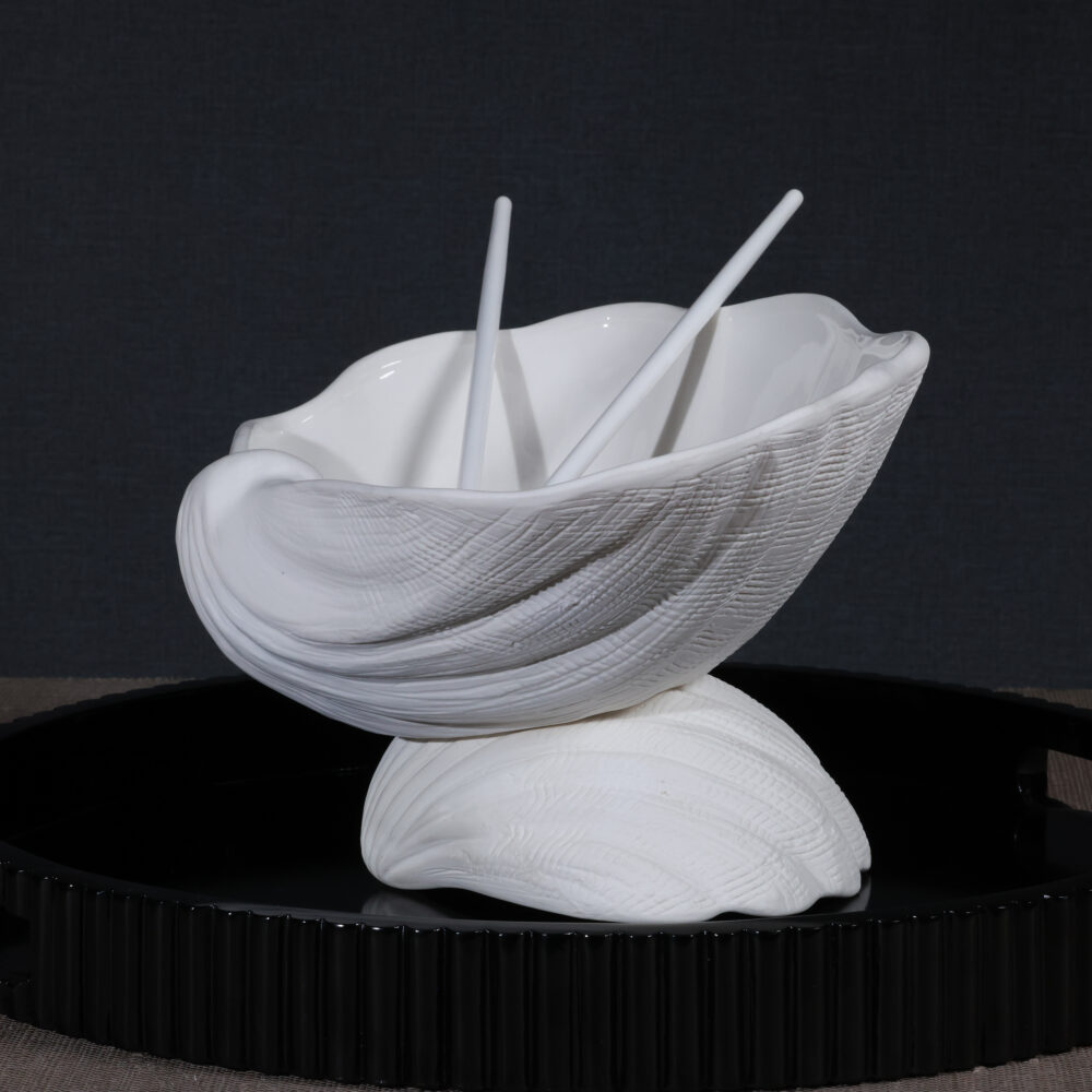 La Coquille Stoneware Clam Shell Bowl by Zodax - Image 5