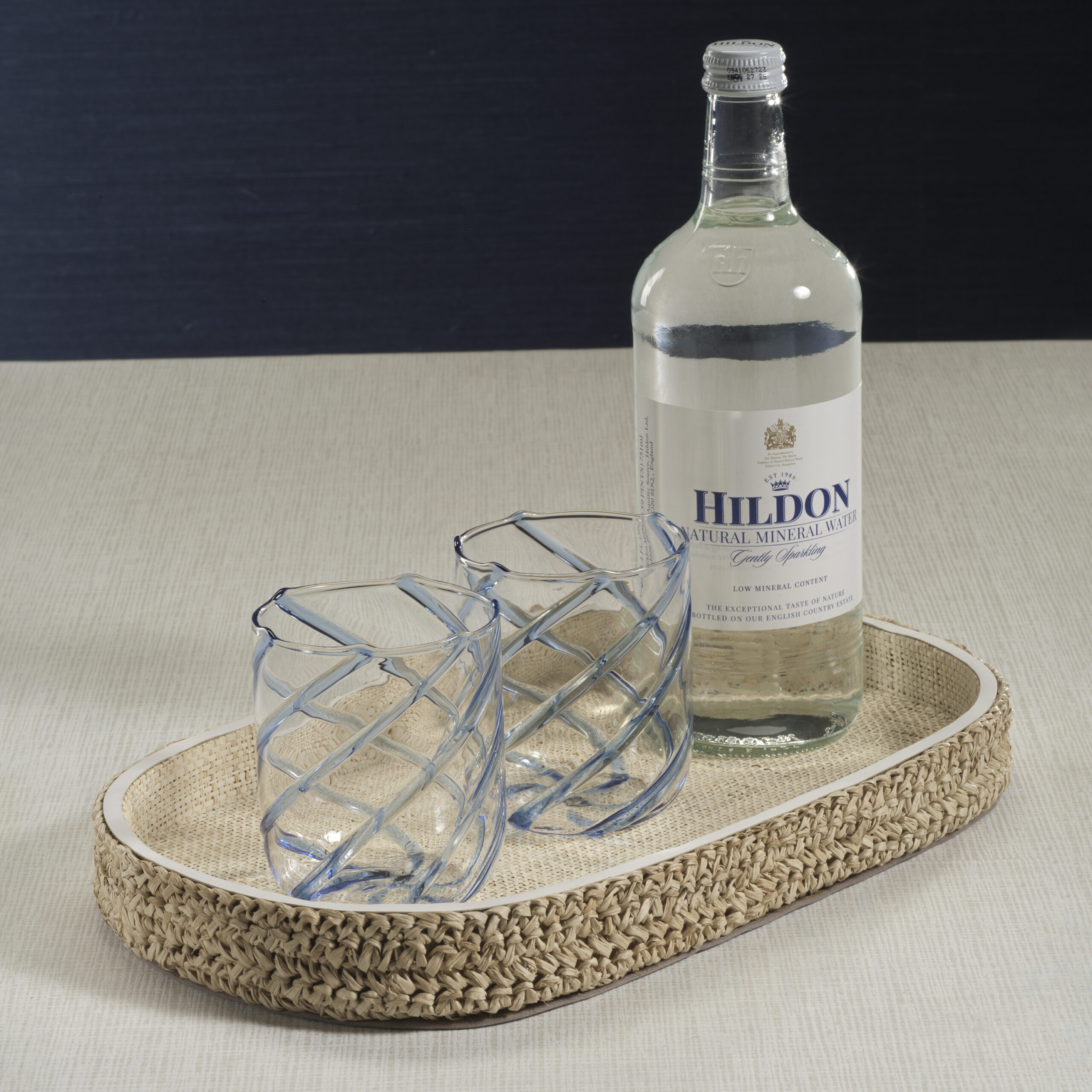 Reggio Loom Oval Raffia Tray with Leather Trim, Small by Zodax - Image 3