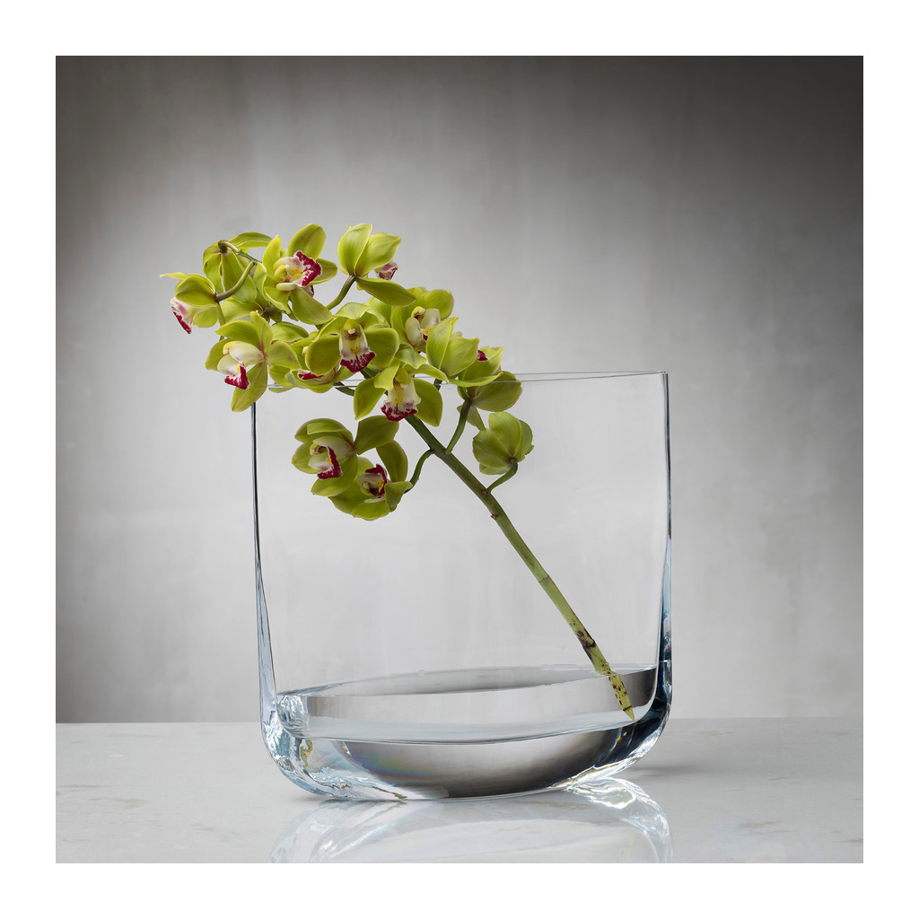 Blade Vase Regular Clear by Nude Glass - Image 2