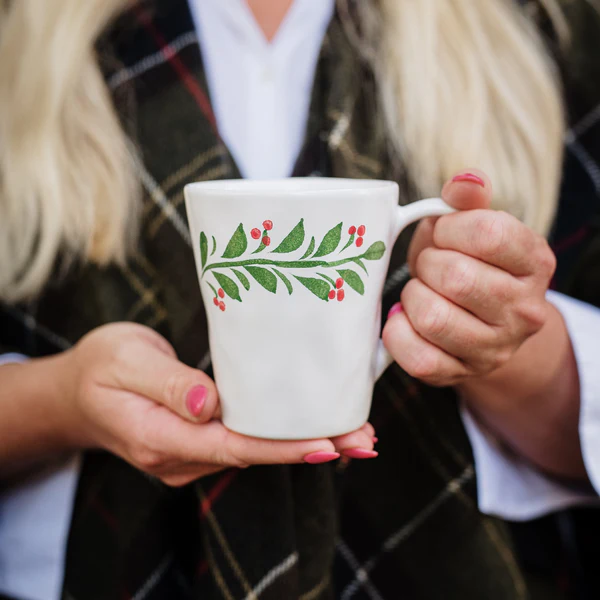Aria Holiday Mug by VIETRI - Image 2