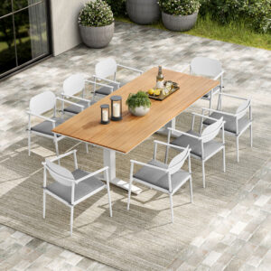 Outdoor Dining Tables and Chairs