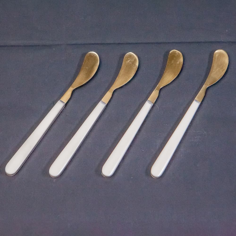 Cocktail Spreaders with White Resin Handles in Set of 4 Giftbox by BIDKhome - Image 2