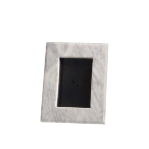 White Marble Frame for 4x6 Photo by BIDKhome