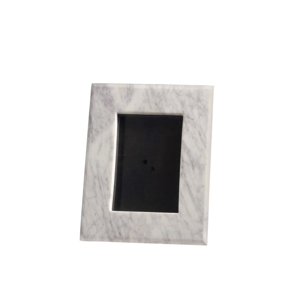 White Marble Frame for 4x6 Photo by BIDKhome
