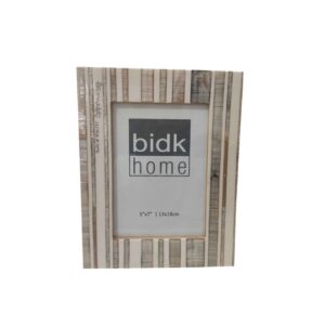 White & Light Grey Resin Picture Frames by BIDKhome