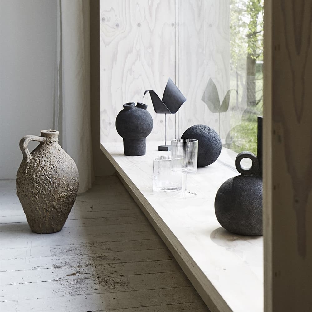 Trace Coral/Sand Decorative Bottle by Muubs - Image 4