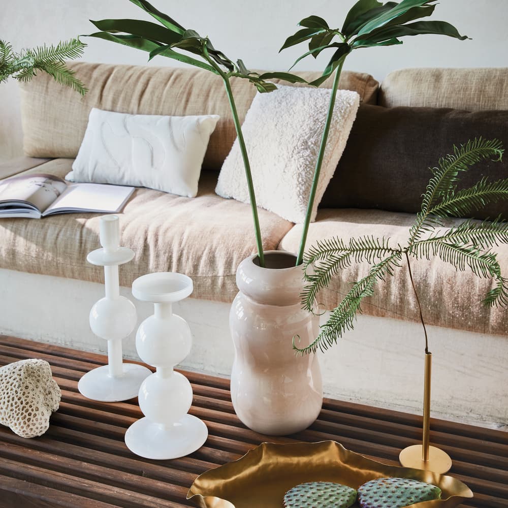 Vase Pebbles Gray Morn by Urban Nature Culture - Image 3